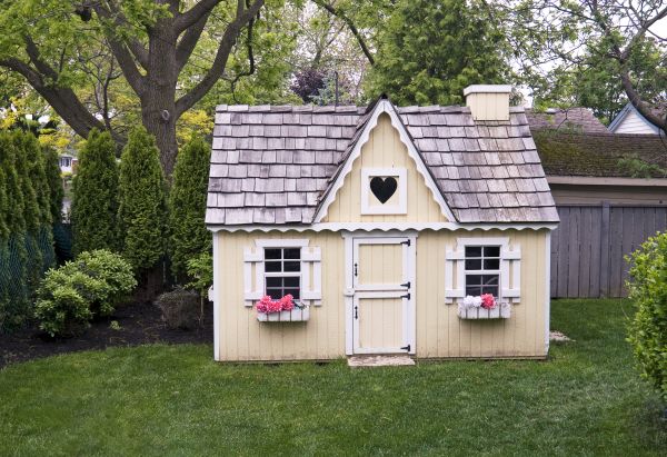 Playhouse Assembly in Goshen