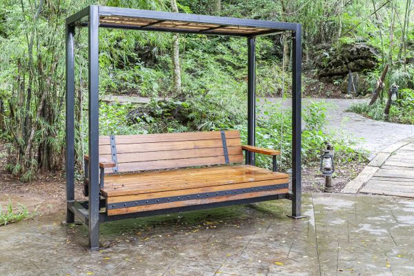 Arbor Swing Installation in Goshen